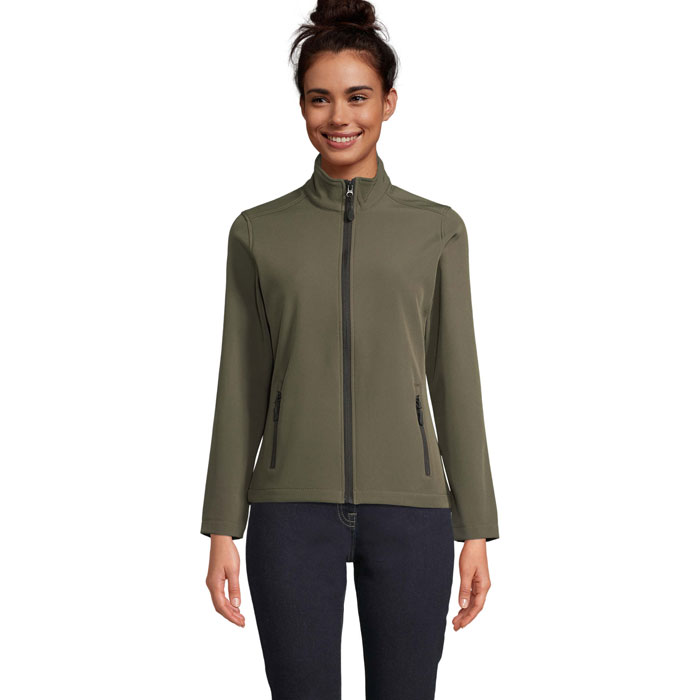 RACE WOMEN - Image 12